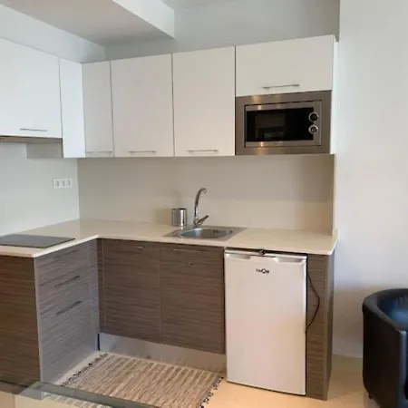 Apartment Marynha *